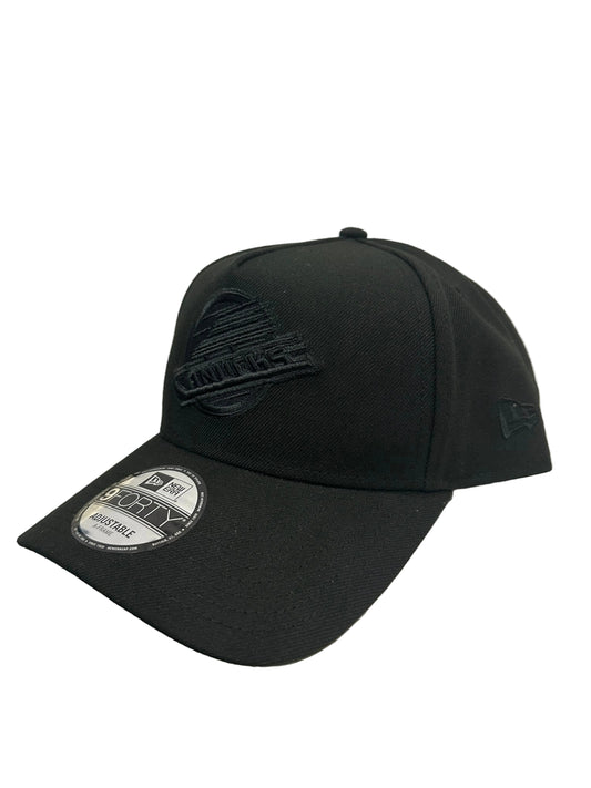 Vancouver Canucks 940AF Poly 745
