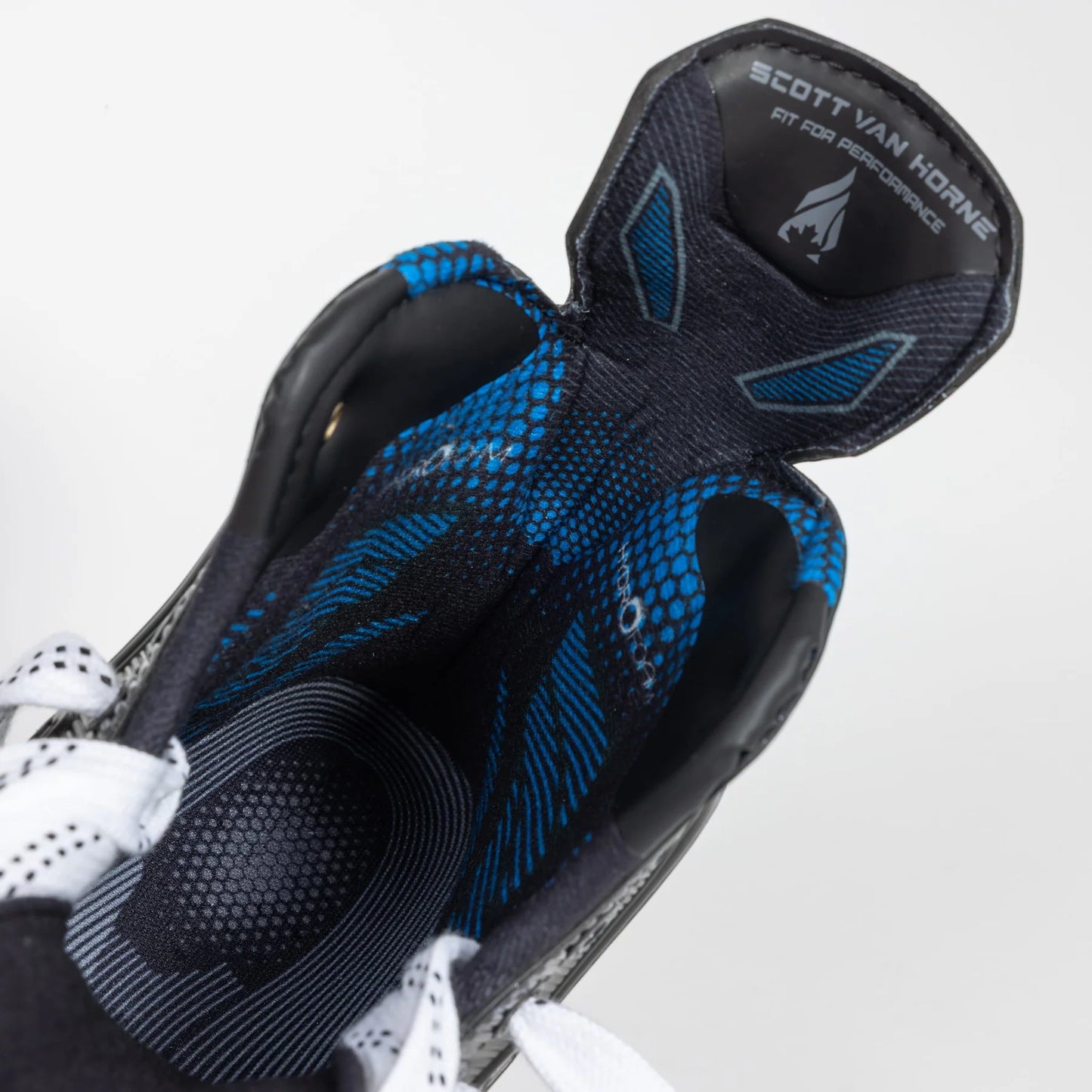 True Catalyst 5X6 Skates Intermediate