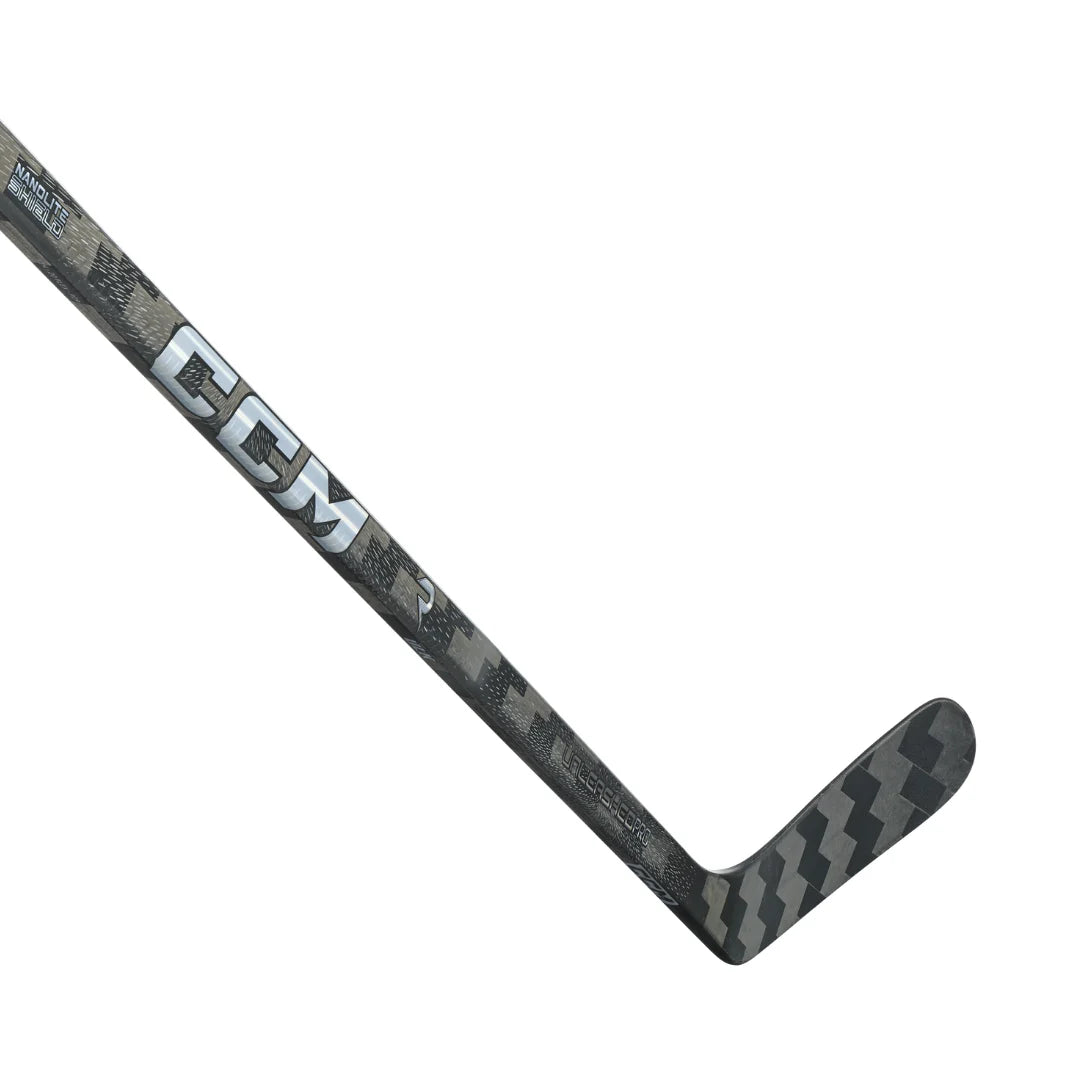 CCM Ribcor Trigger Unleashed Pro Black Intermediate